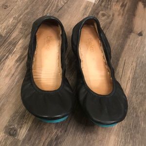 Black Tieks size 8